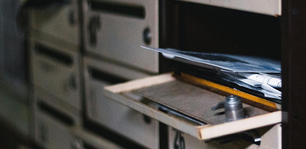 À partir de quand court le délai de 2 mois pour contester une AG de copropriété si je retire mon recommandé en retard ?